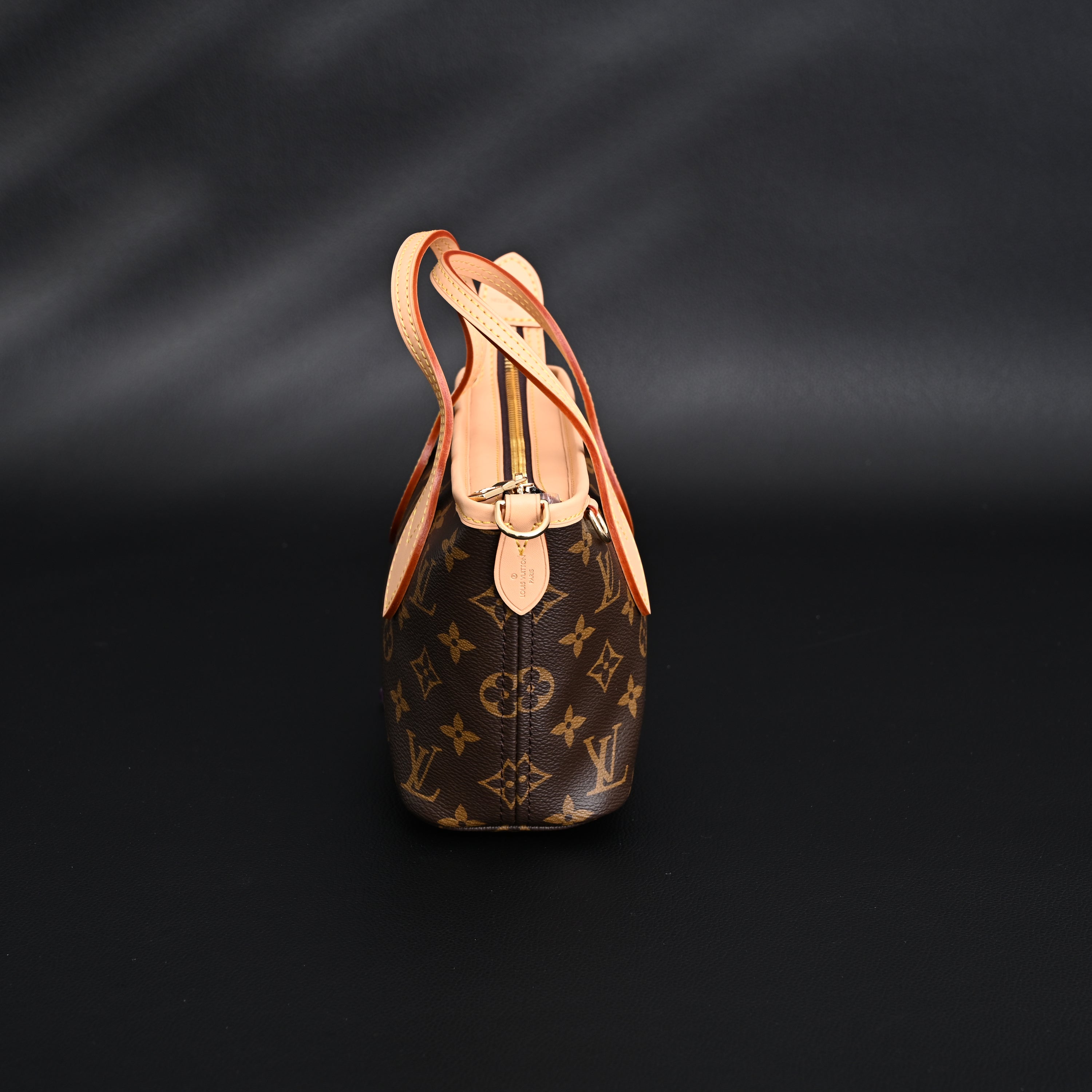Louis Vuitton NeoNoe BB Bucket Bag – Monogram Canvas with Removable Coin Purse