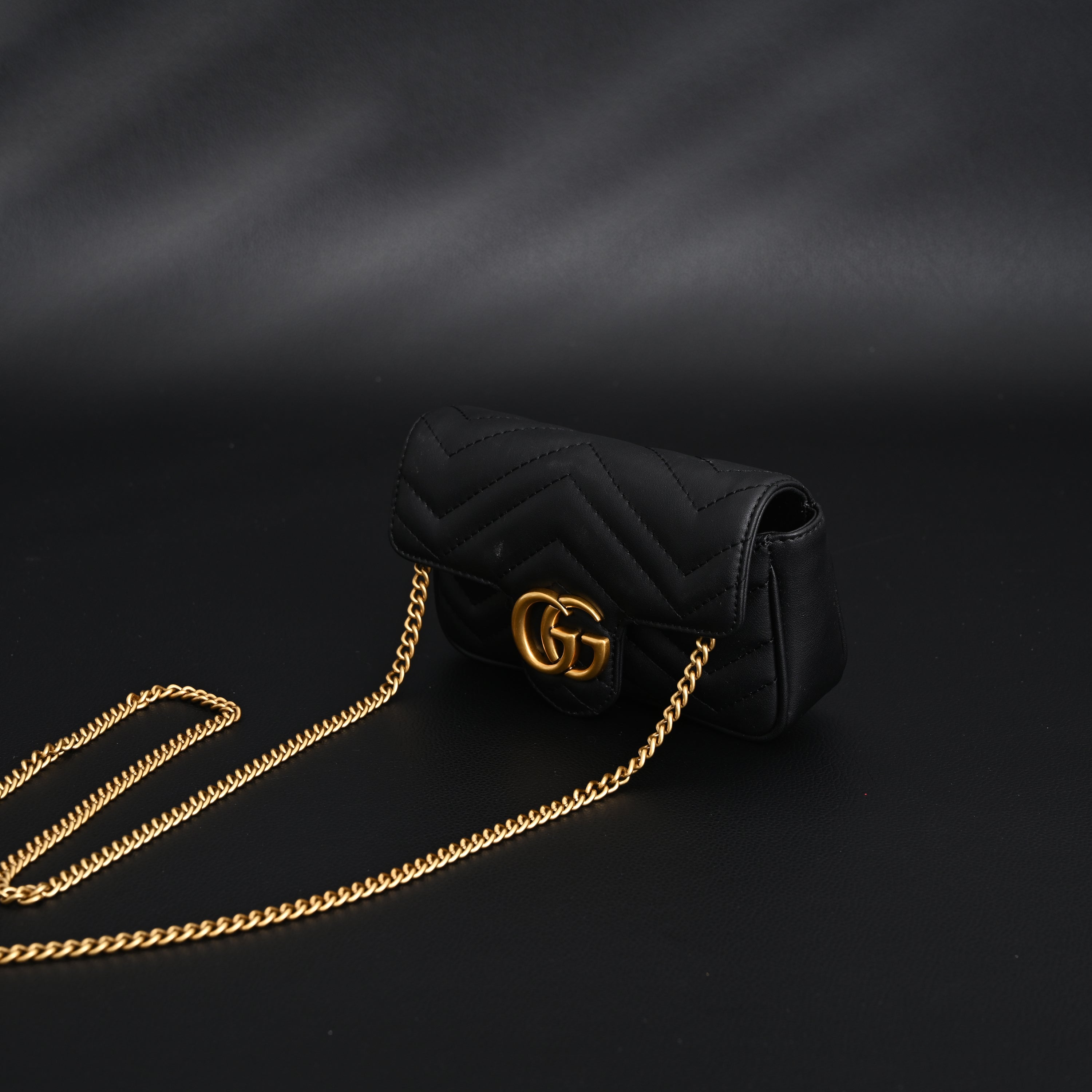 Gucci GG Marmont Matelassé Mini Shoulder Bag – Black Leather with Gold Chain