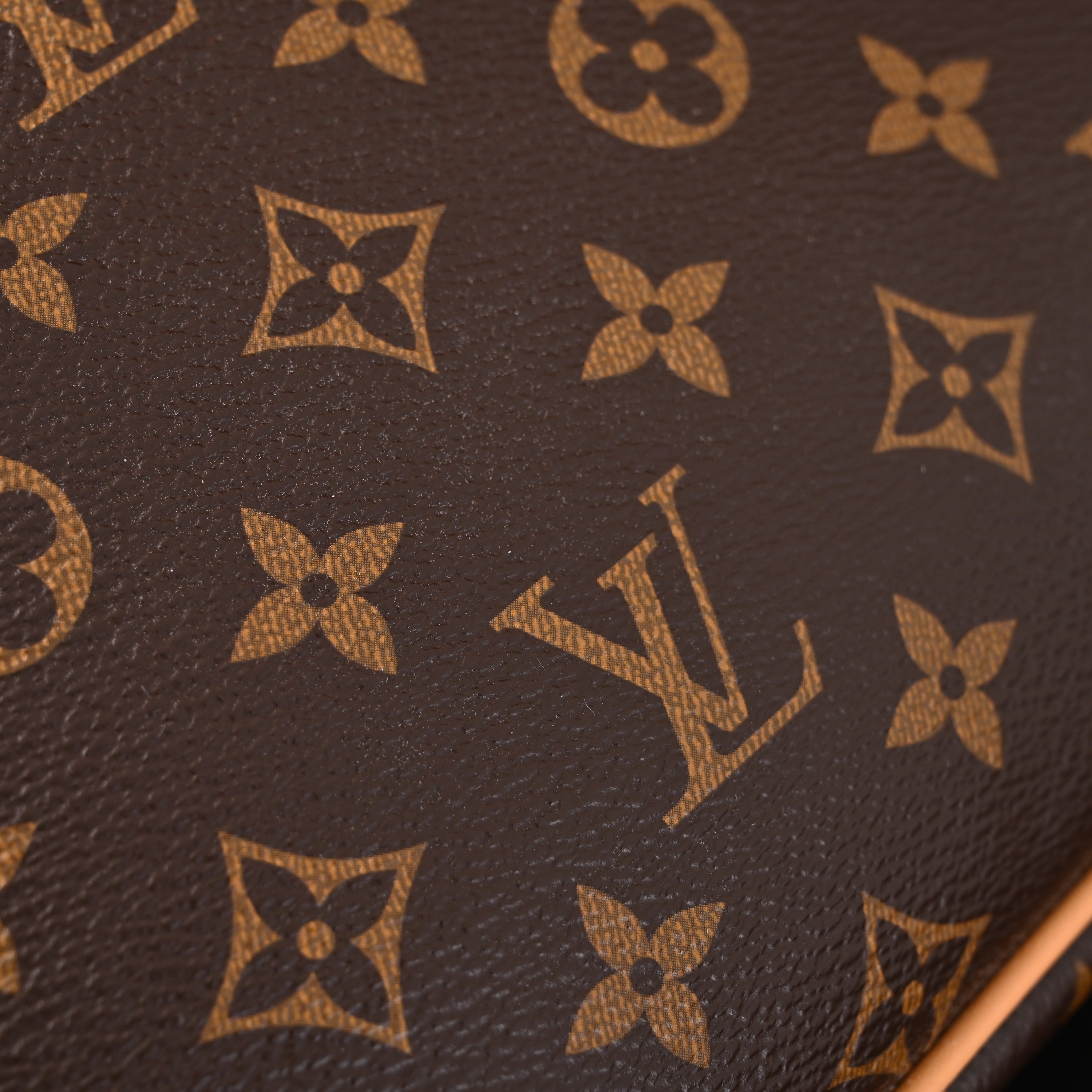 Louis Vuitton Monogram Canvas Graceful MM Shoulder Bag