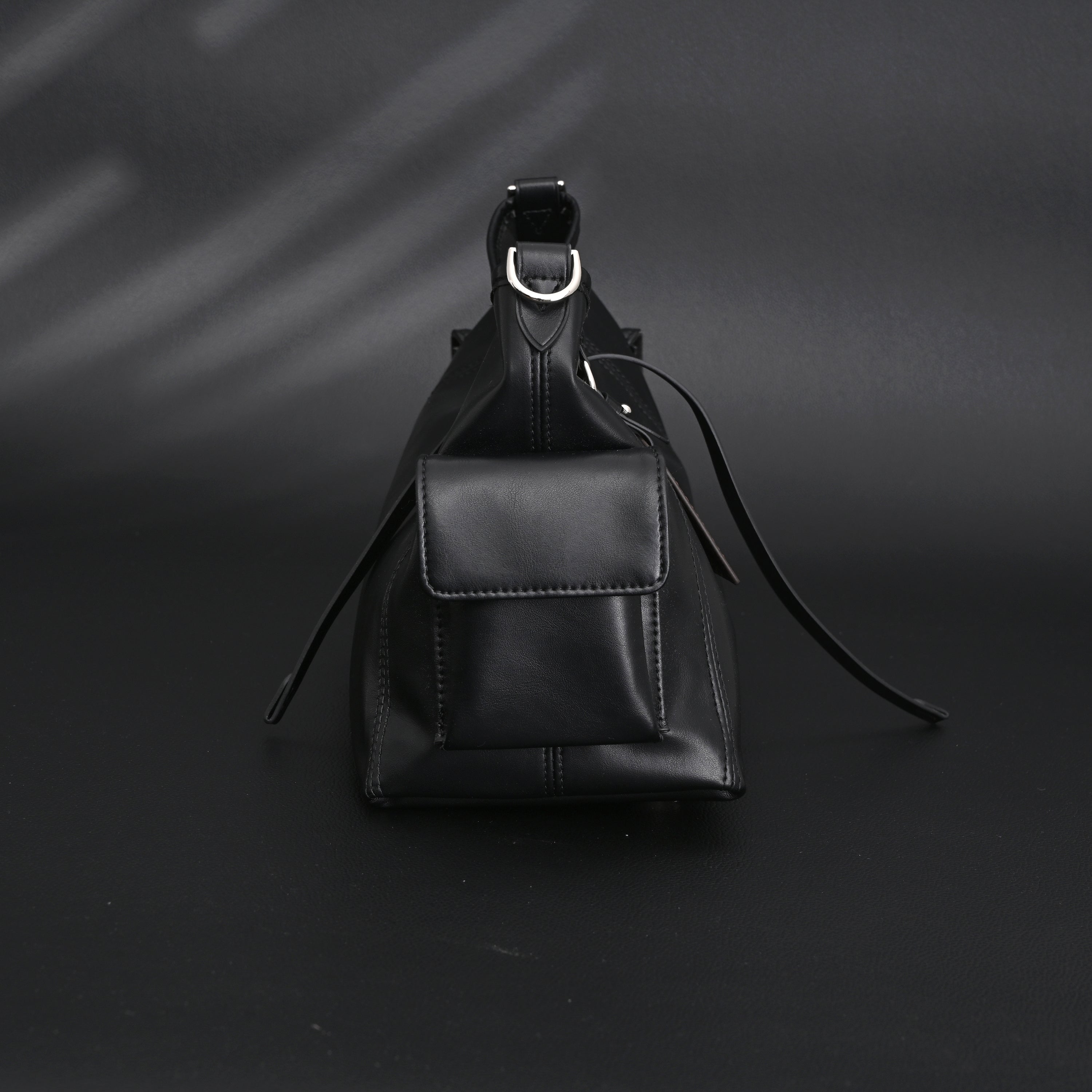 Louis Vuitton Montaigne Black Mahina Leather Shoulder Bag