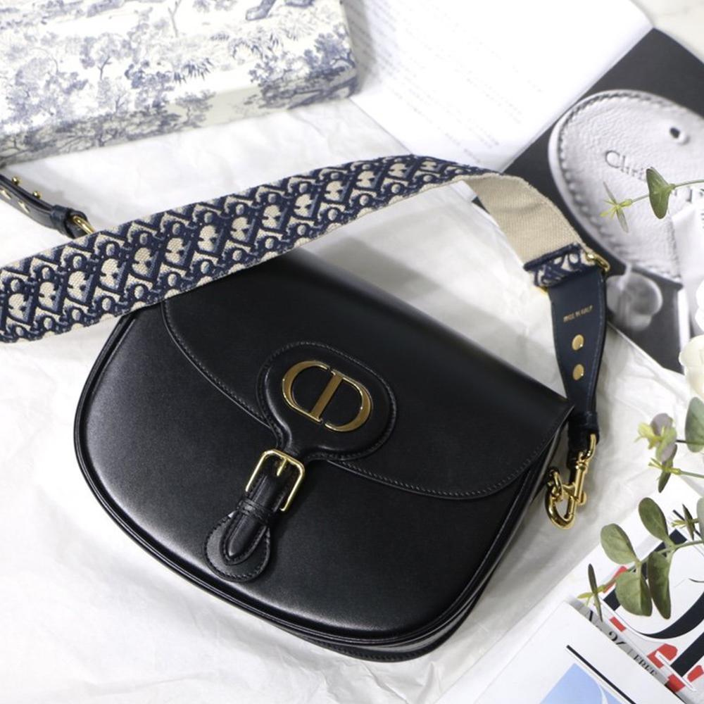 Medium Dior Bobby Bag