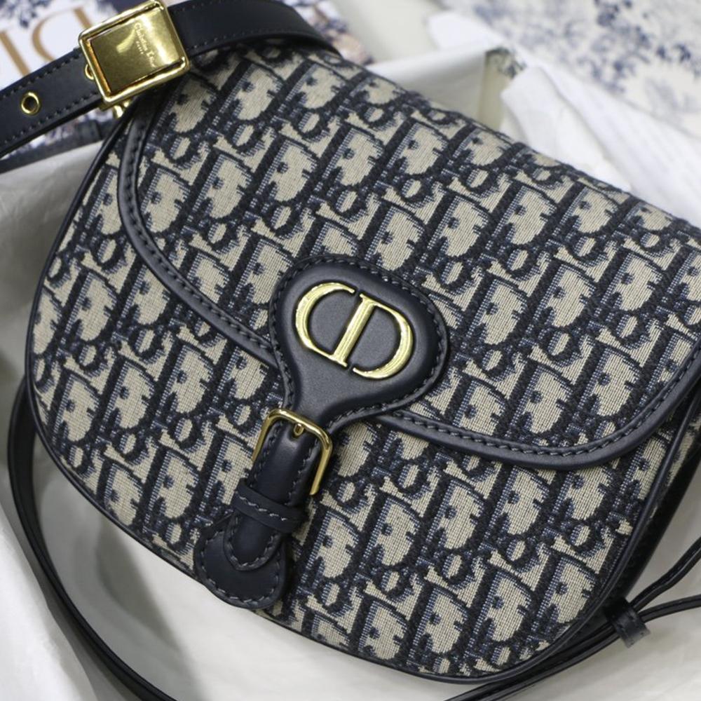 Medium Dior Bobby Bag