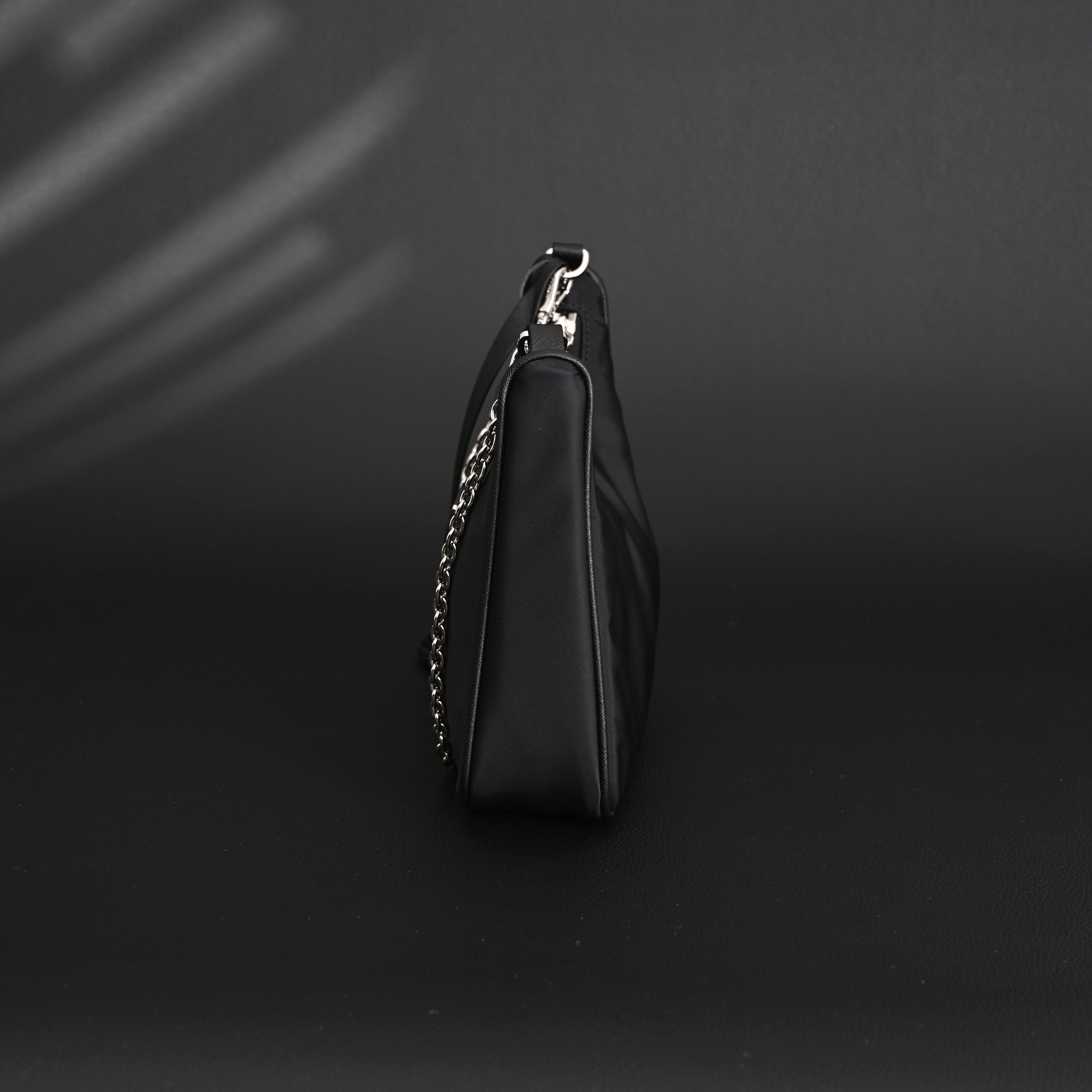 Prada Re-Edition 2005 Nylon Shoulder Bag – Black