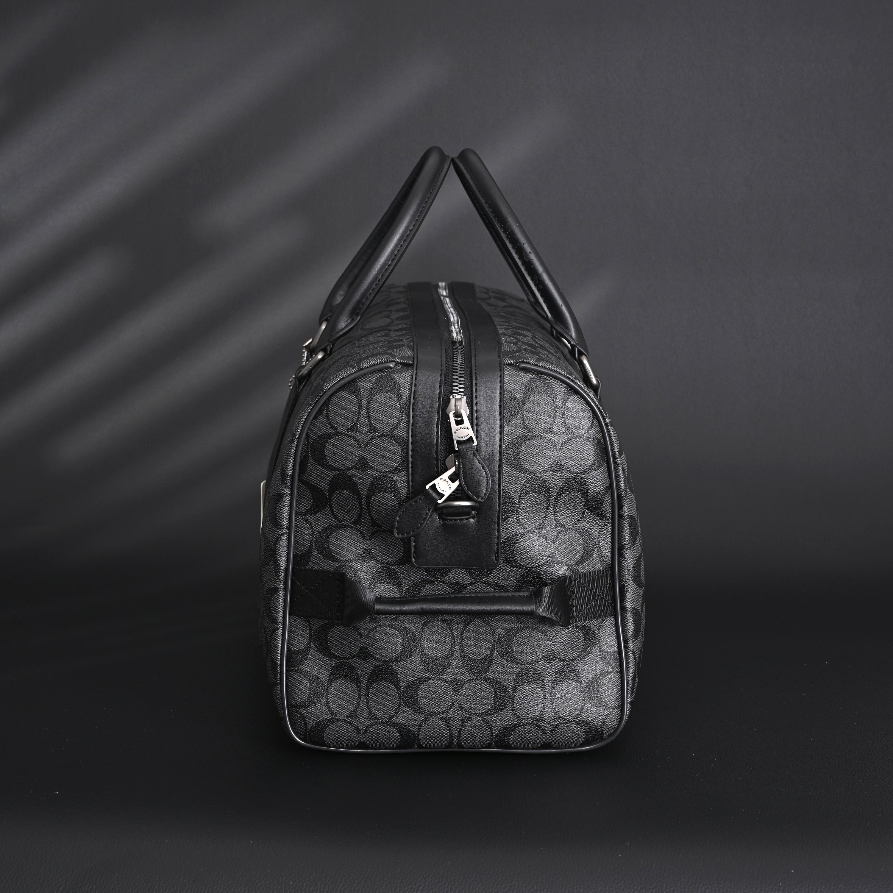 Louis Vuitton Keepall Bandoulière 50 – Damier Graphite Canvas Travel Bag