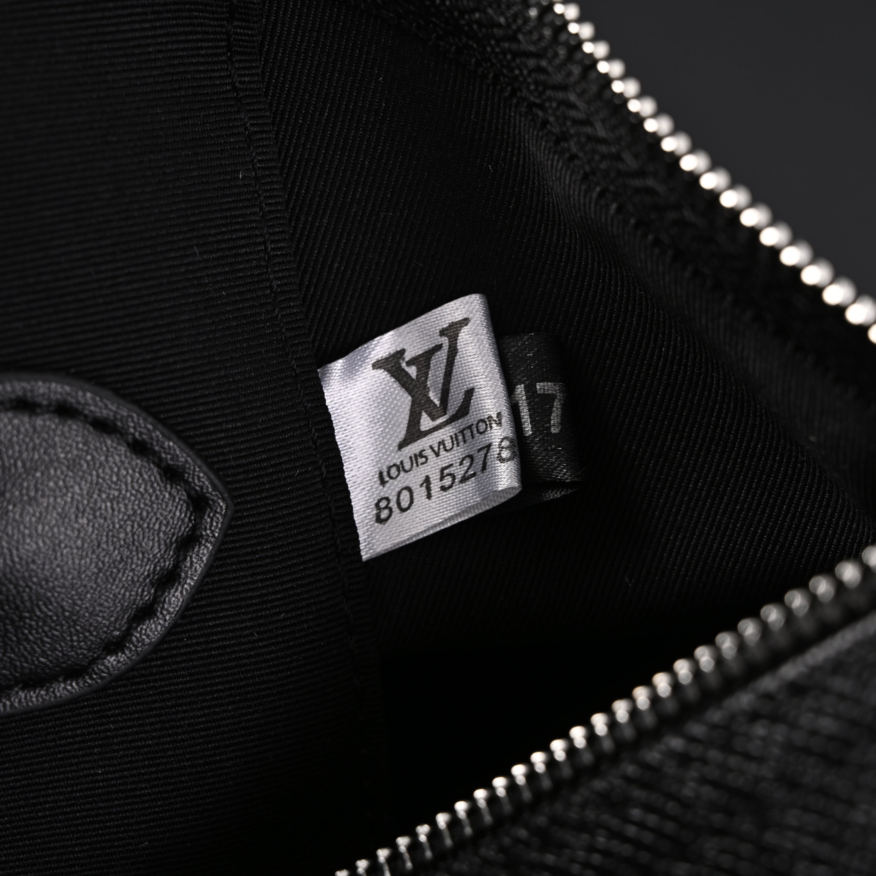 Louis Vuitton Keepall Bandoulière 50 – Monogram Eclipse Canvas Travel Bag