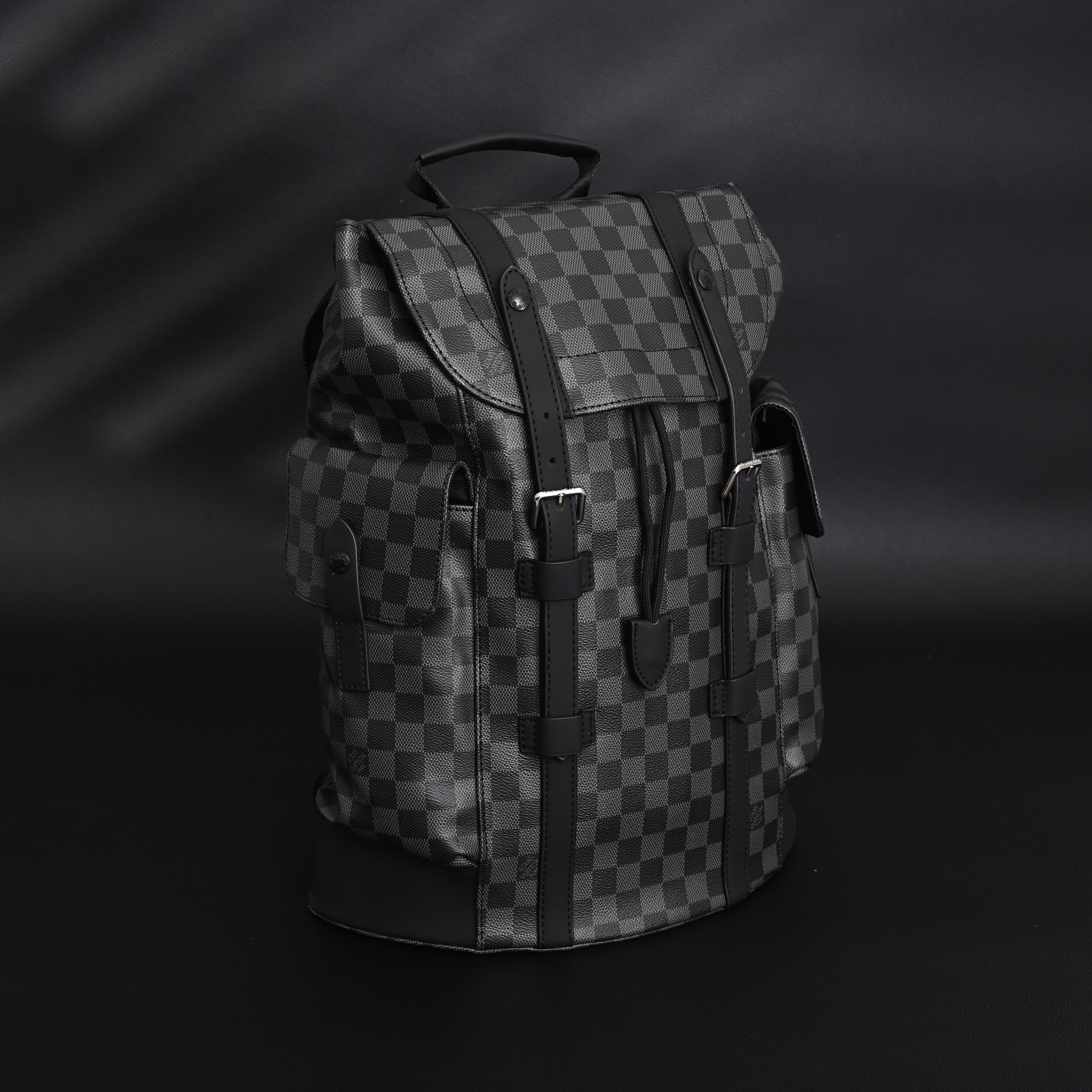 Louis Vuitton Michael Backpack in Damier Graphite Canvas