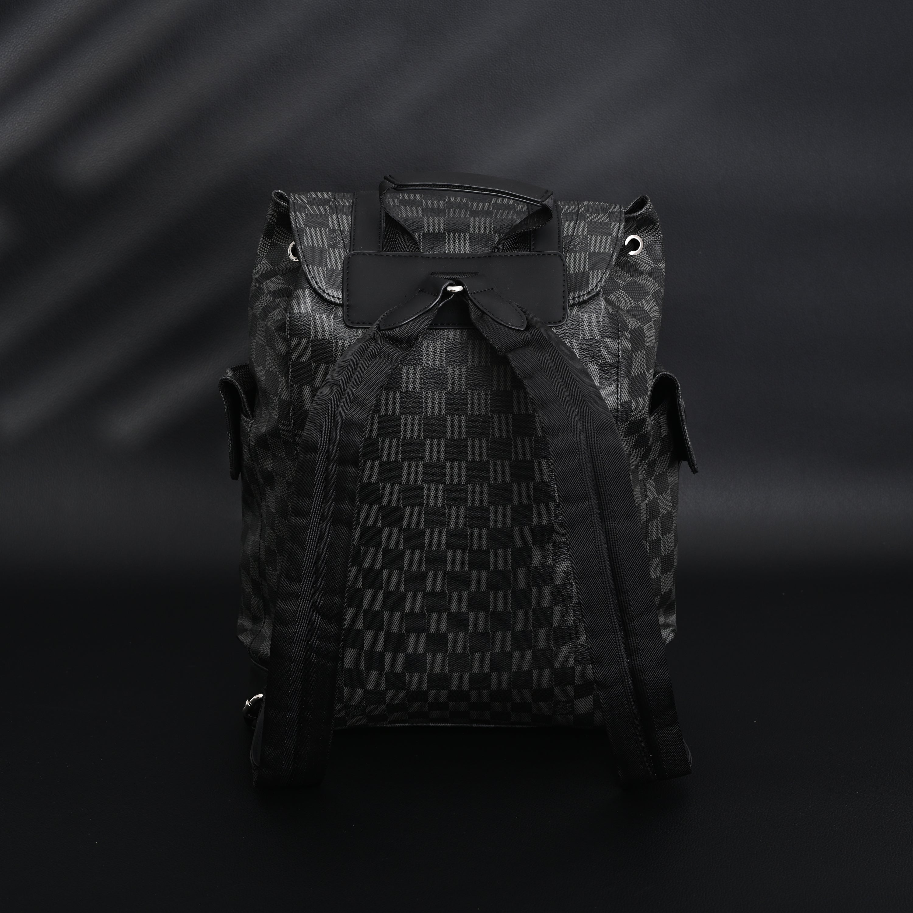 Louis Vuitton Michael Backpack in Damier Graphite Canvas