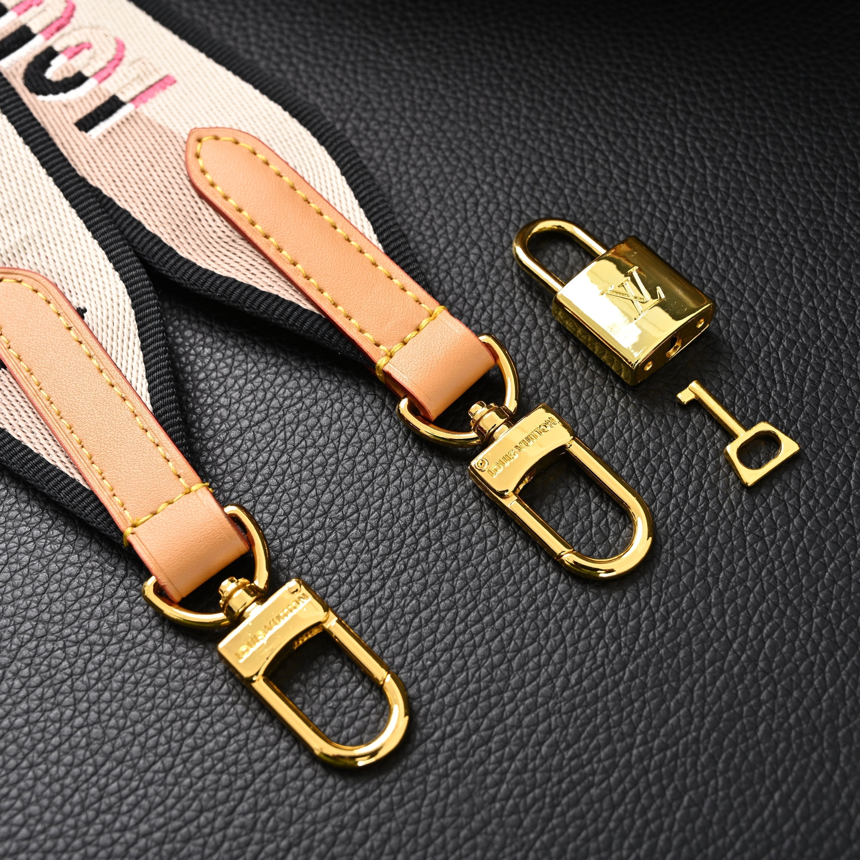 Louis Vuitton Speedy Bandoulière 25 Monogram Canvas