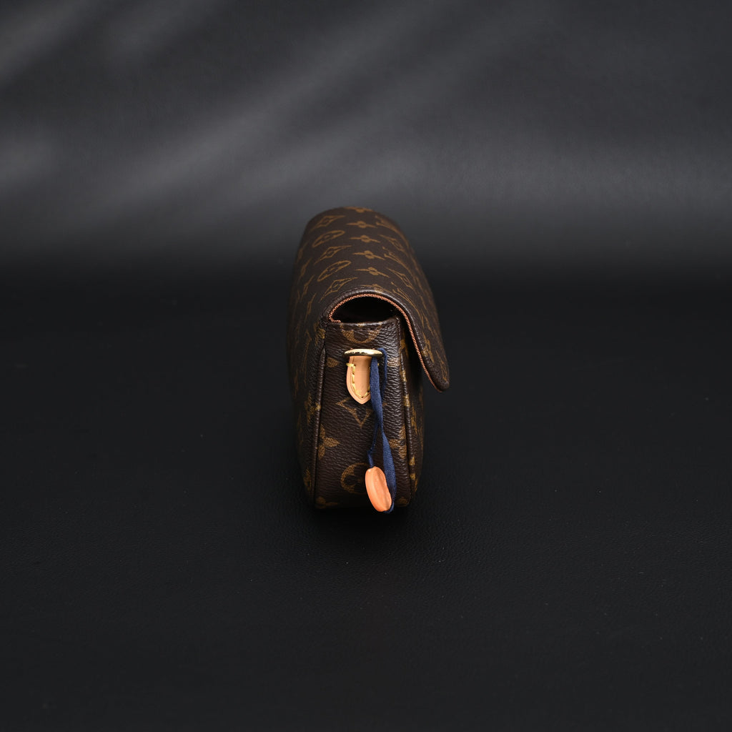 Louis Vuitton Félicie Pochette Monogram Canvas Chain Wallet