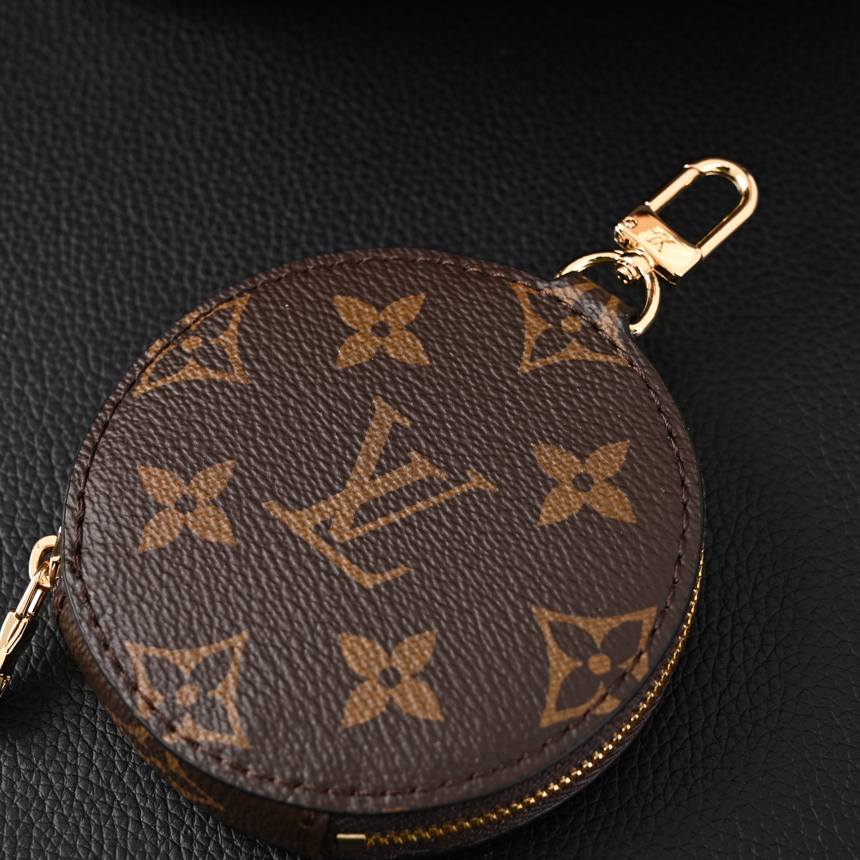 Louis Vuitton NeoNoe BB Bucket Bag – Monogram Canvas with Removable Coin Purse