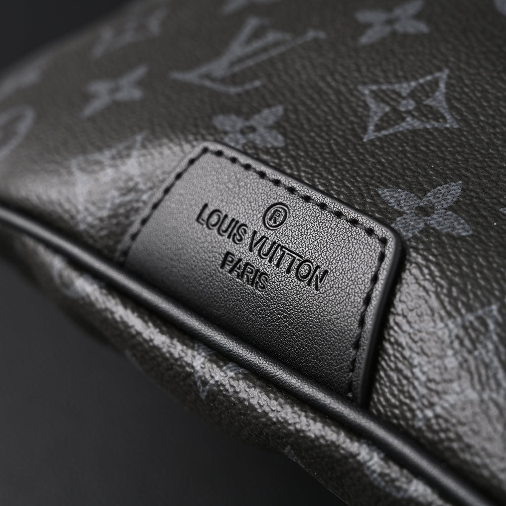 Louis Vuitton Discovery Bumbag – Monogram Eclipse