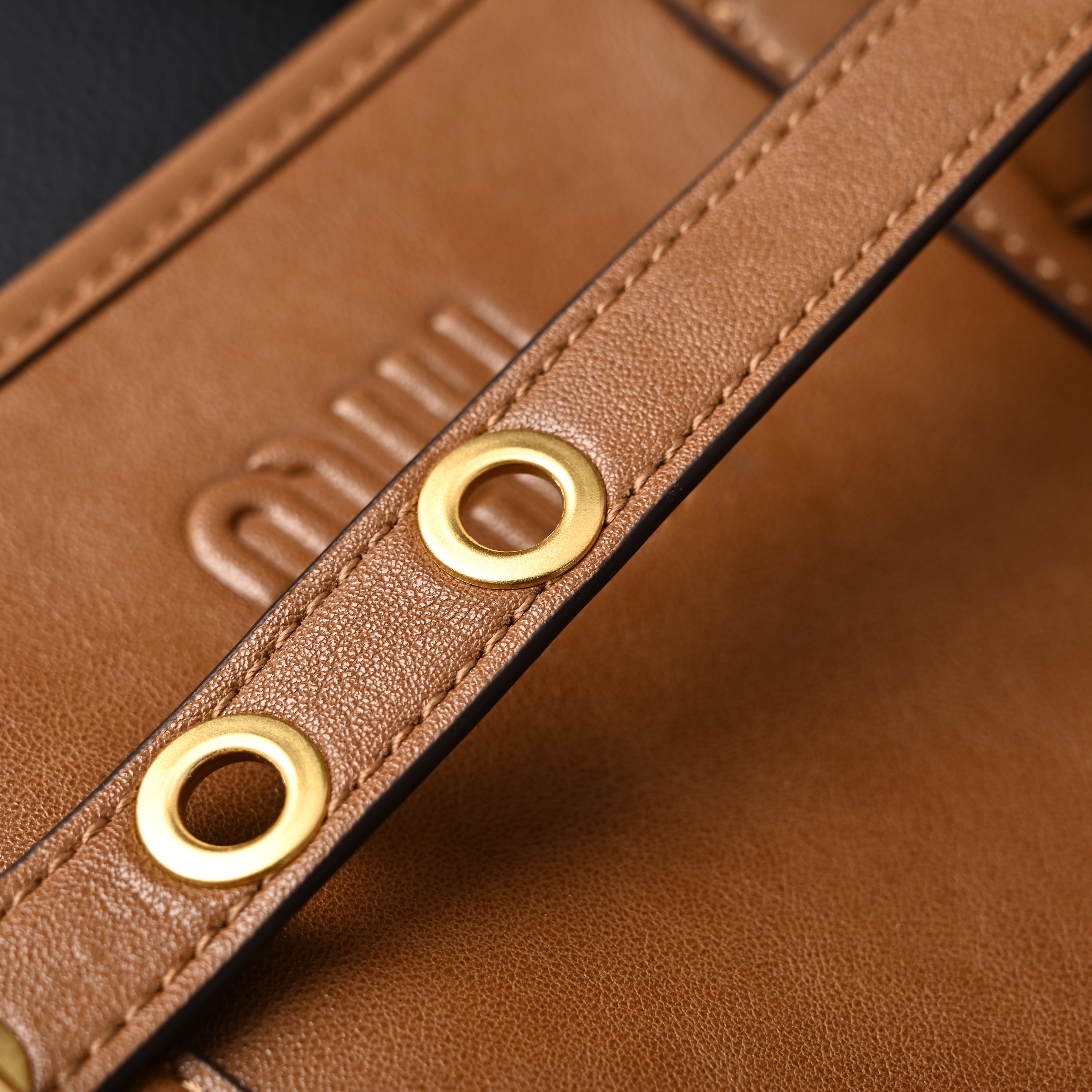 Miu Miu Leather Tote Bag – Elegant Caramel Brown