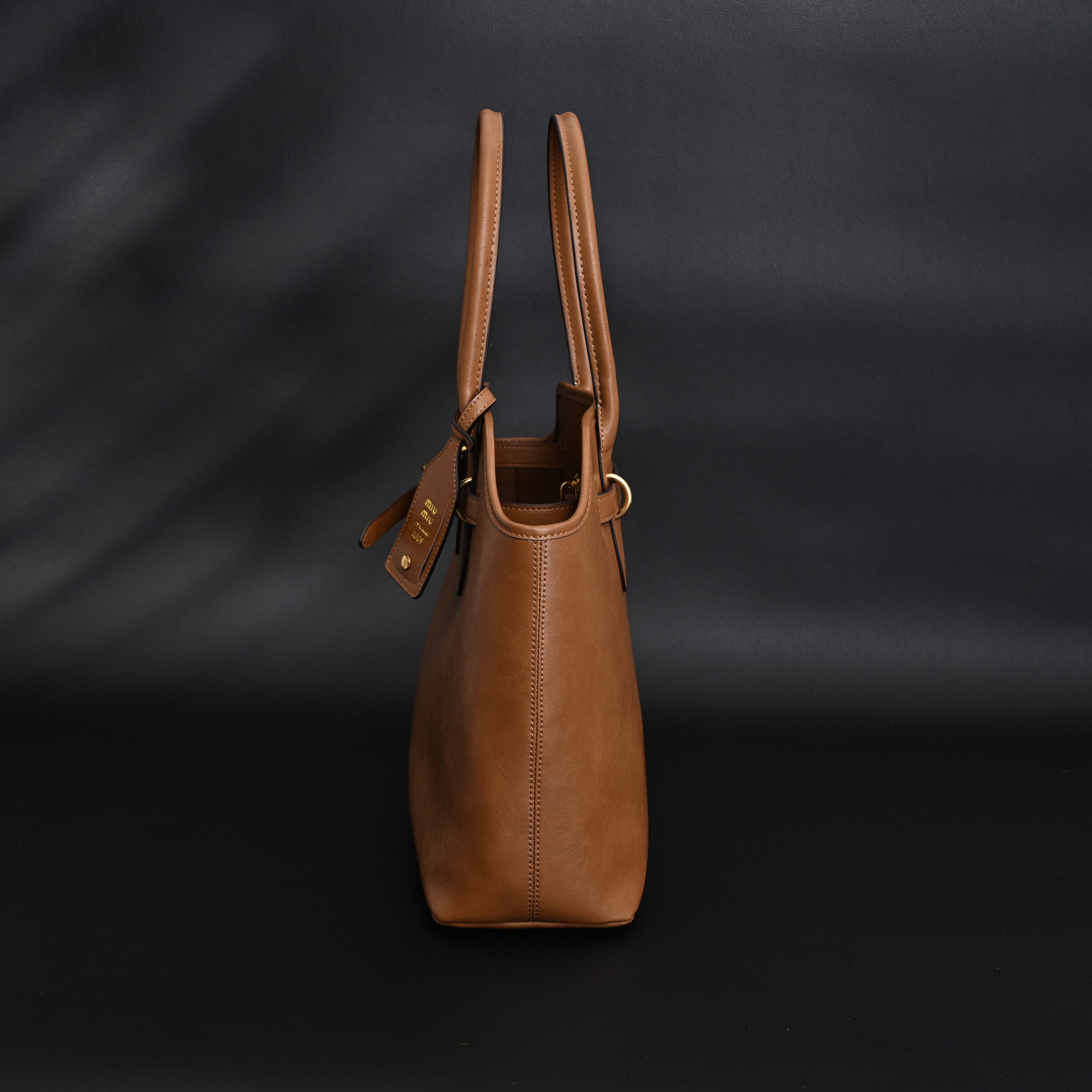 Miu Miu Leather Tote Bag – Elegant Caramel Brown