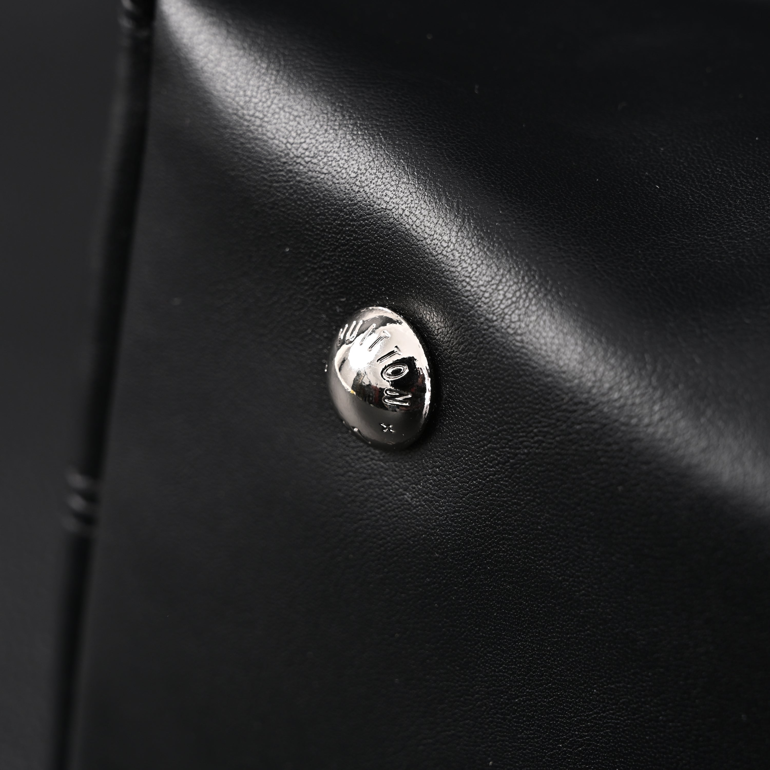 Louis Vuitton Montaigne Black Mahina Leather Shoulder Bag