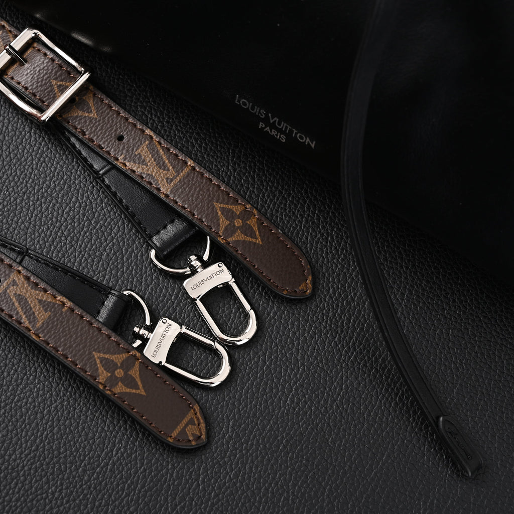 Louis Vuitton Montaigne Black Mahina Leather Shoulder Bag