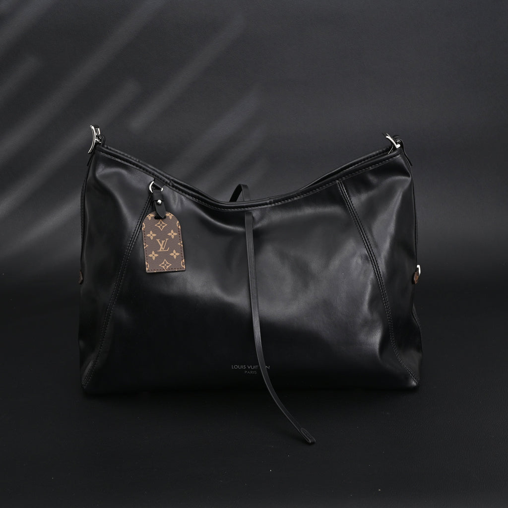Louis Vuitton Black Mahina Leather Hobo Shoulder Bag