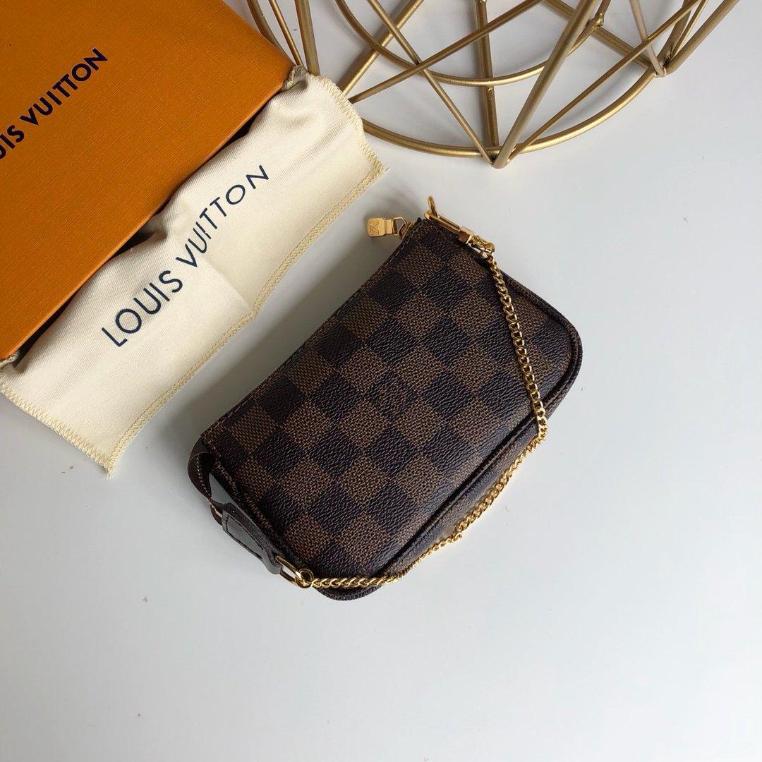 Louis Vuitton mini pochette accessoires Damier Azur
