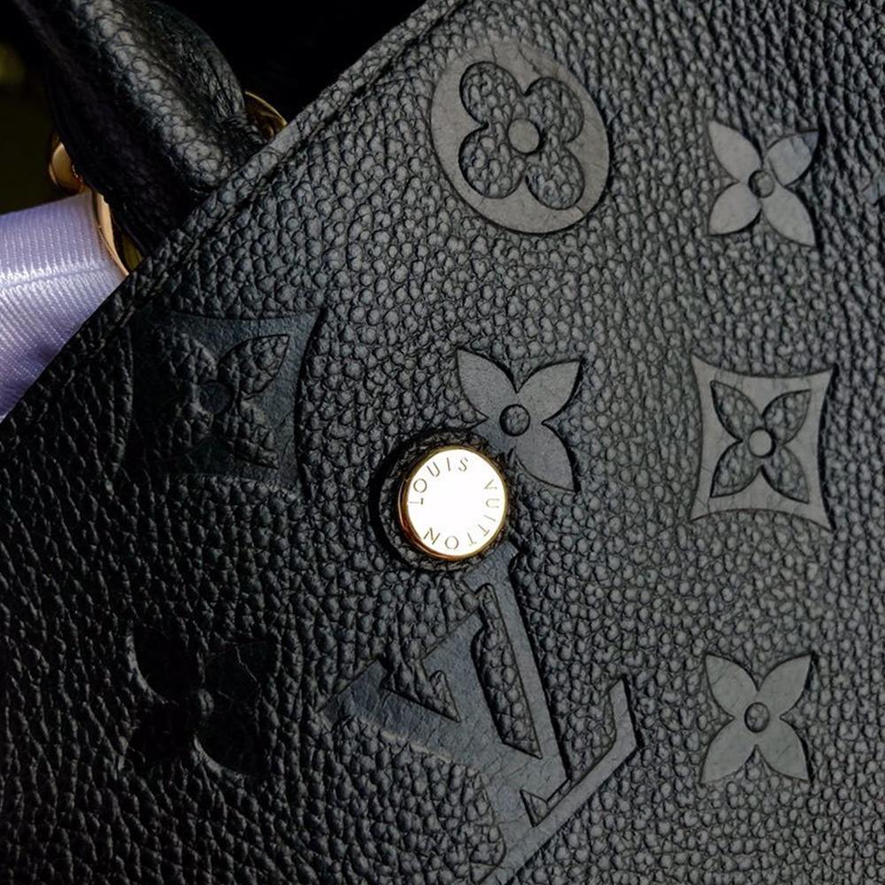 LV MONTAIGNE MM Black